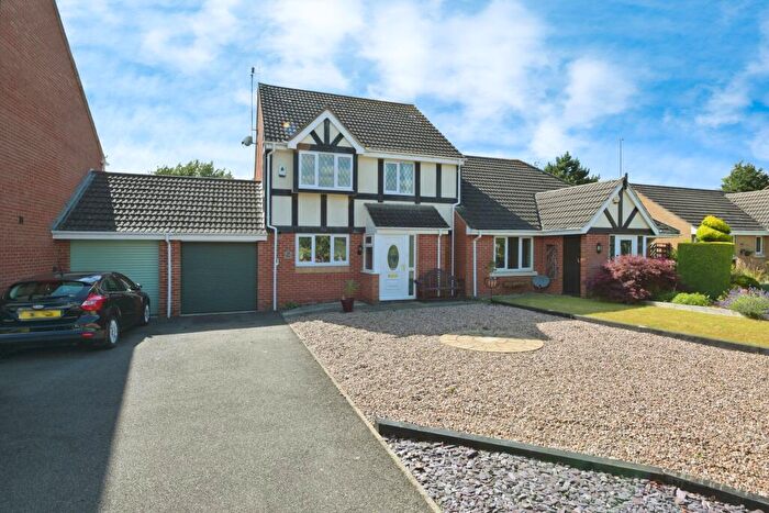 2 Bedroom Semi-Detached House For Sale In Windingbrook Lane, Northampton, Northamptonshire, NN4