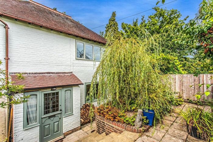 3 Bedroom Property For Sale In Hurstwood Road, High Hurstwood, Buxted, TN22