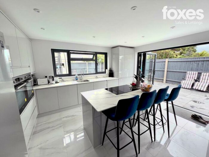 4 Bedroom Semi-Detached House To Rent In Millhams Road, Bournemouth, BH10