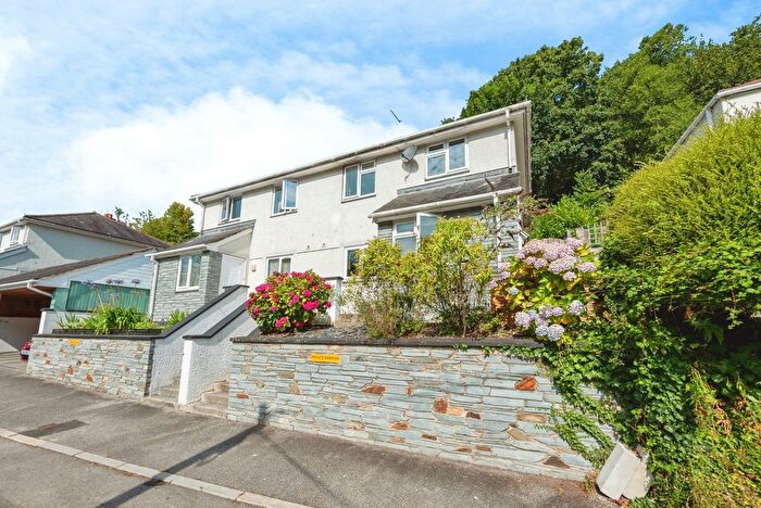 3 Bedroom Semi-Detached House For Sale In Trenant Vale, Wadebridge, Cornwall, PL27