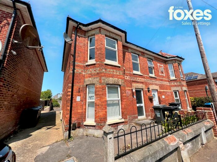 2 Bedroom Apartment To Rent In Cardigan Road, Bournemouth, Dorset, BH9