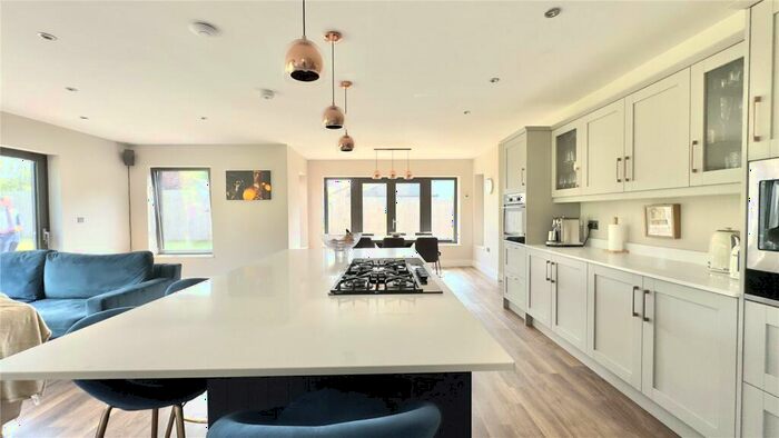 5 Bedroom Detached House For Sale In Liverpool Road, Neston, Cheshire, CH64