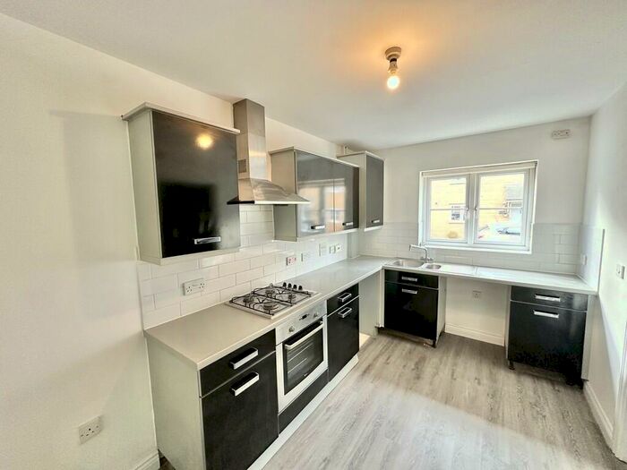 3 Bedroom Semi-Detached House To Rent In Caroline Avenue, Exeter, EX2