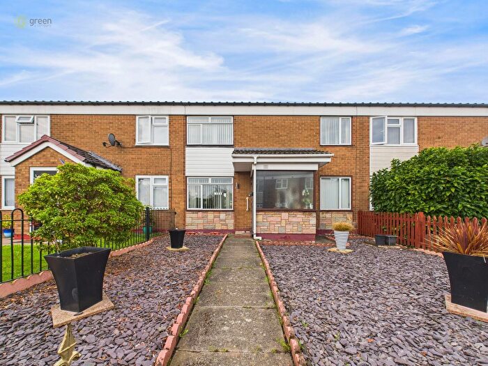 3 Bedroom Terraced House For Sale In Jackson Walk, Birmingham, B35