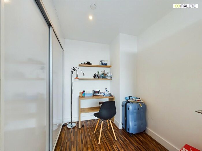 1 Bedroom Apartment For Sale In Westpoint, Old Trafford, M16
