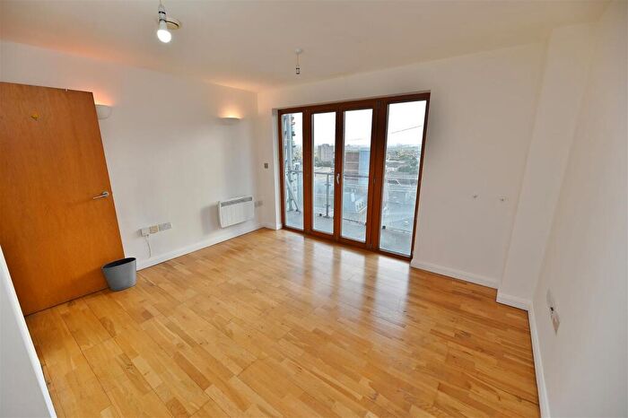 1 Bedroom Flat For Sale In Icon, Ilford Hill, Ilford, IG1
