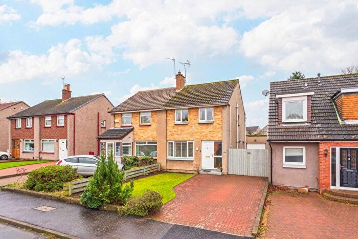 3 Bedroom Semi Detached House For Sale In Corslet Road, Currie, Edinburgh, EH14