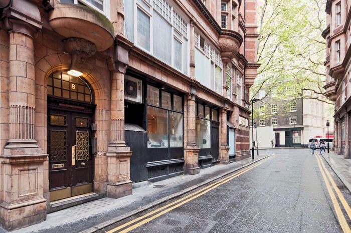 3 Bedroom Flat For Sale In Grape Street, London, WC2H