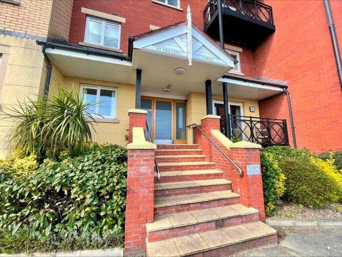 2 Bedroom Apartment To Rent In St Trillos Court, Rhos On Sea, LL28