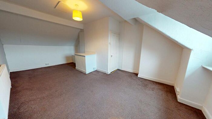 3 Bedroom Terraced House For Sale In King Street, Fenton, Stoke-on-Trent, ST4