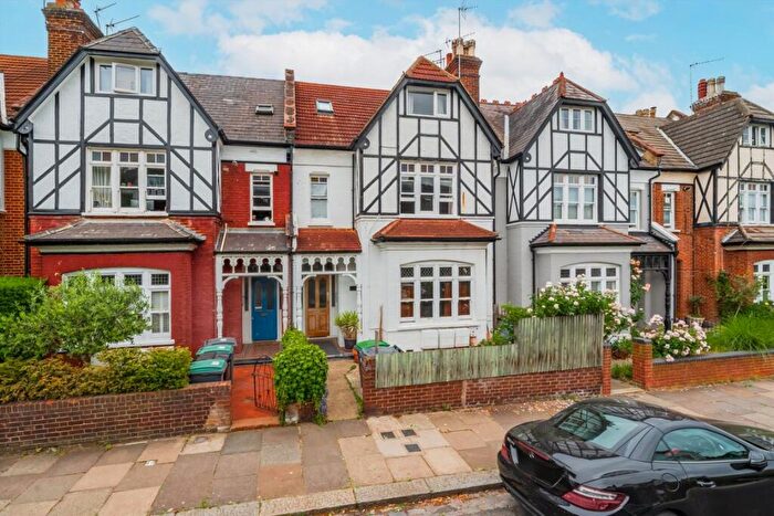 1 Bedroom Flat For Sale In Berkeley Road, Crouch End, N8