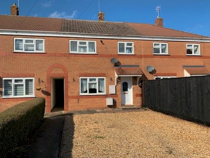 3 Bedroom Terraced House To Rent In School Crescent, Surfleet, Spalding, PE11