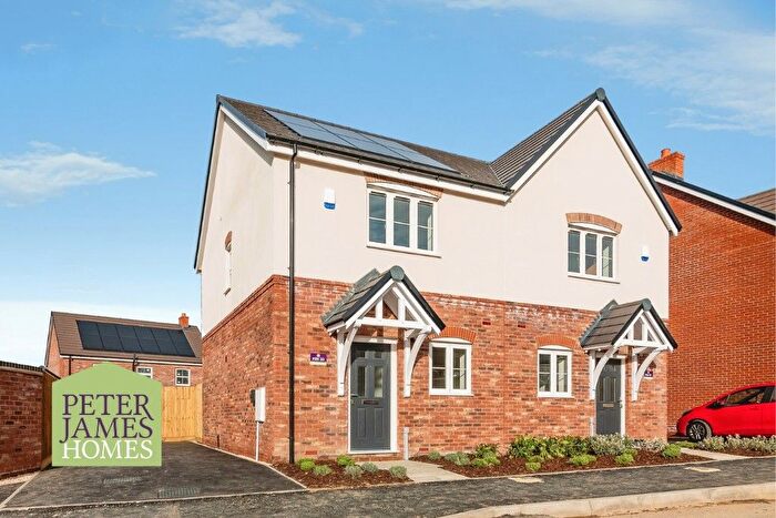 2 Bedroom Semi-detached House For Sale In Coventry Lane, Bramcote, Nottingham, NG9