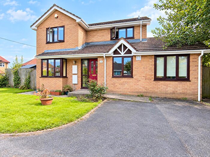 5 Bedroom House To Rent In Green Lane Close, Frome, BA11