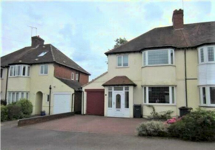 3 Bedroom Semi-Detached House To Rent In Yewcroft Avenue, Harborne, Birmingham, B17