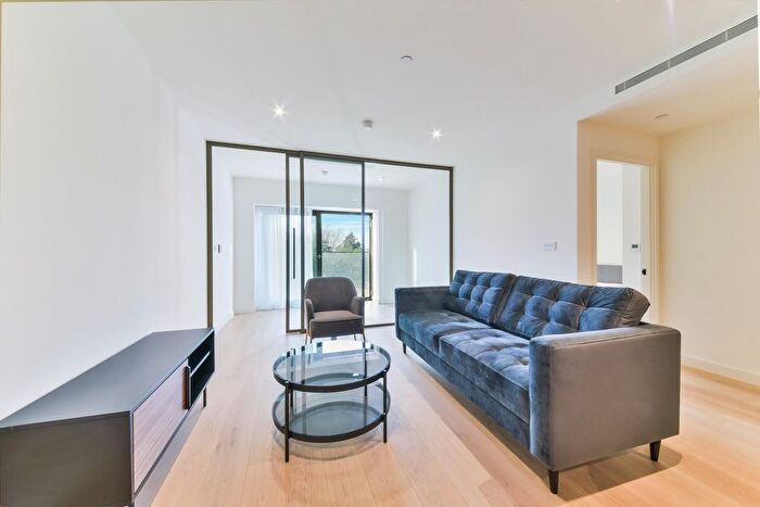 1 Bedroom Flat To Rent In India House, Riverscape, London, E16