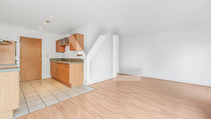 2 Bedroom Flat To Rent In Merchants House, Collington Street, Greenwich, SE10