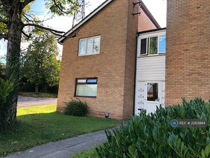 Studio To Rent In Pentre Close, Coed Eva, Cwmbran, NP44