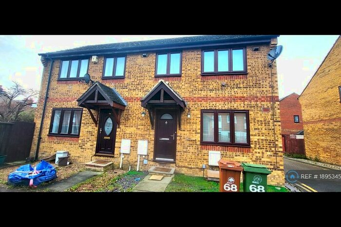 2 Bedroom Semi-Detached House To Rent In Wolseley Road, Mitcham, CR4