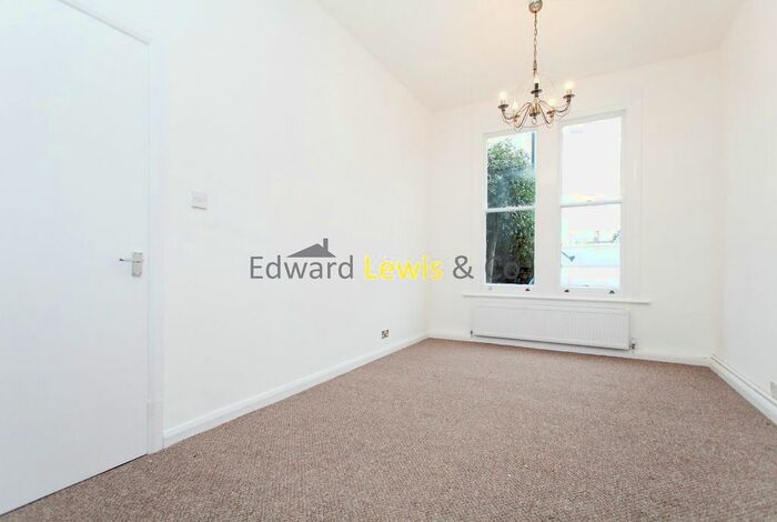 1 Bedroom Flat To Rent In Orford Road, London, E17