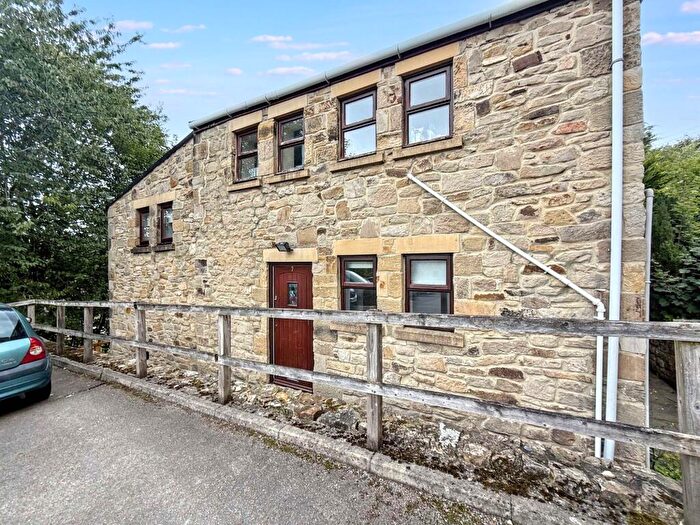 3 Bedroom Maisonette For Sale In Derwent Valley Villas, Low Westwood, Newcastle Upon Tyne, Durham, NE17