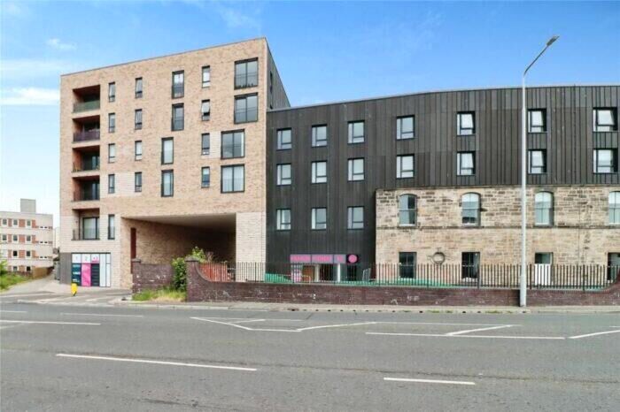 3 Bedroom Flat For Sale In The Depot, Winterthur Lane, Dunfermline, KY12