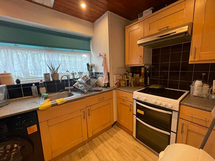 3 Bedroom Maisonette To Rent In Canynge House, Prewett Street, Bristol, BS1