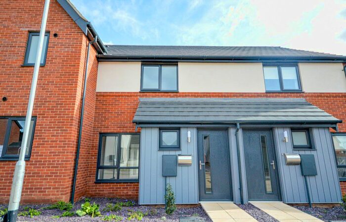2 Bedroom Town House To Rent In David Capp Road, Brundall, Norwich, NR13