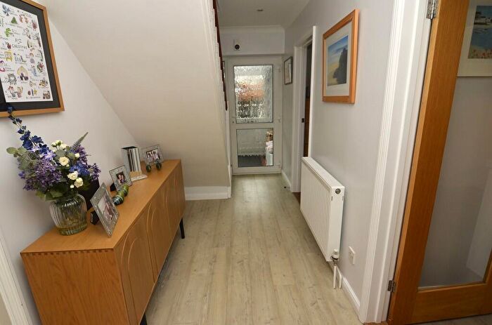 4 Bedroom Detached House For Sale In Walnut Close, Felixstowe, IP11