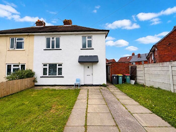 3 Bedroom Semi Detached House For Sale In Burholme Close, Ribbleton, Preston, PR2