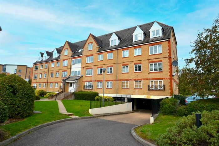 1 Bedroom Flat To Rent In Trinity House, Station Road, Borehamwood, WD6