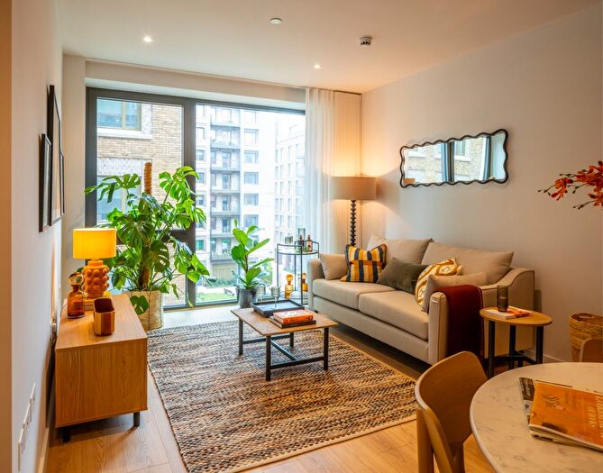 Studio To Rent In The Maple, Claremont Road, London, NW2