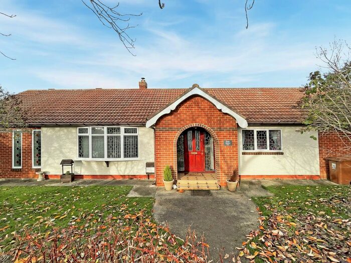 Houses for sale & to rent in TS25 2NA, Mowbray Road, Fens And Rossmere