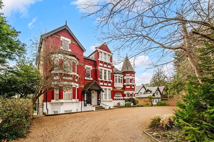 1 Bedroom Flat For Sale In Langley Avenue, Surbiton, KT6