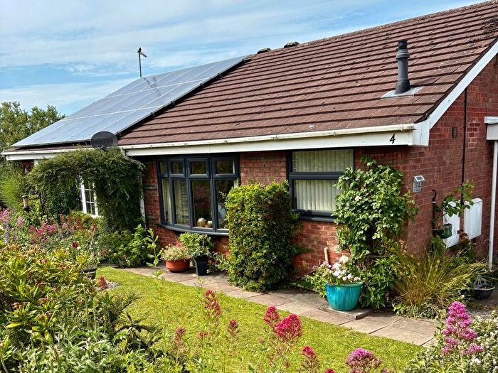 2 Bedroom Bungalow To Rent In Cherry Tree Road, Stoke-On-Trent, ST7
