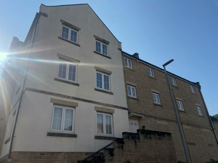 2 Bedroom Apartment To Rent In New Road, Frome, BA11