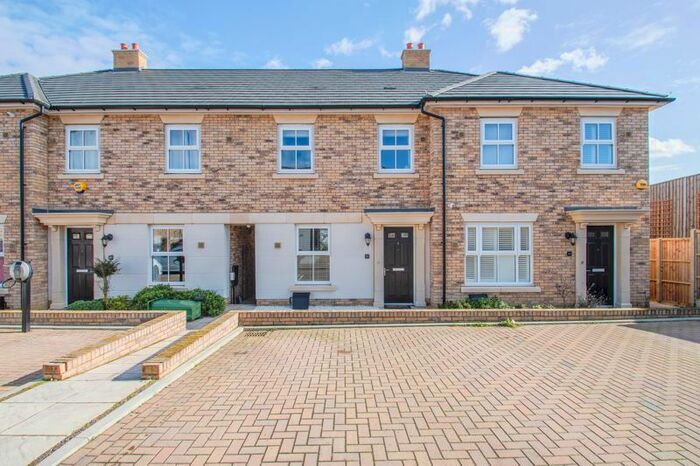 3 Bedroom Terraced House To Rent In Mason Avenue, Ebbsfleet Valley, Swanscombe, DA10