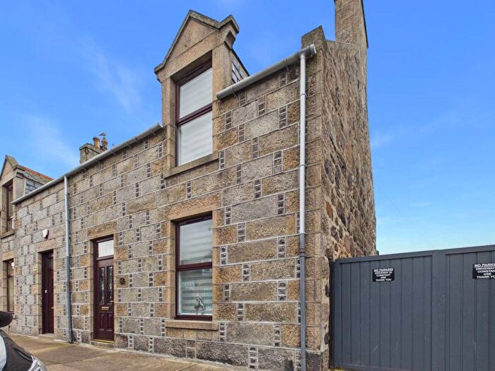 4 Bedroom End Of Terrace House For Sale In Charlotte Street, Fraserburgh, AB43