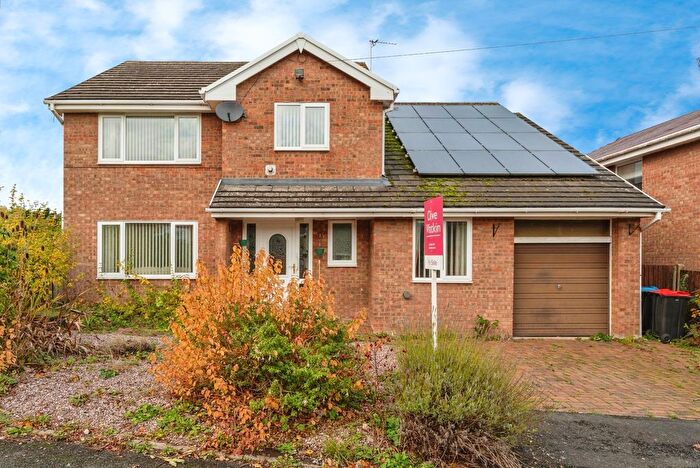 5 Bedroom Detached House For Sale In Lynndene, Ellesmere Port, Cheshire, CH66