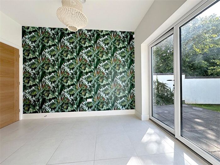 3 Bedroom Semi-Detached House To Rent In Topsham, Exeter, EX3