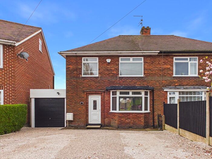 3 Bedroom Semi Detached House For Sale In Bentinck Road, Carlton, Nottingham, NG4