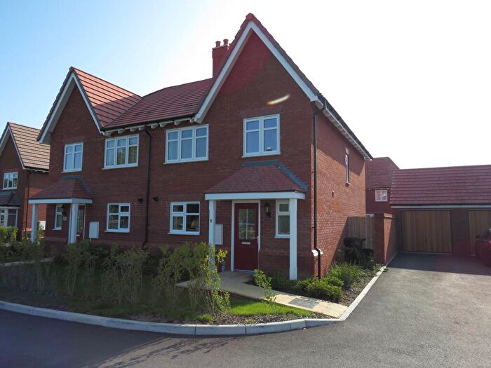 4 Bedroom Semi-Detached House To Rent In Pugin Close, Tadpole Garden Village, Swindon, SN25