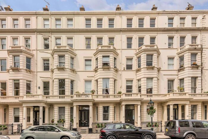 3 Bedroom Flat To Rent In Stanhope Gardens, South Kensington, London, SW7