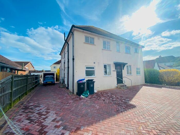 1 Bedroom Flat To Rent In Aglaia Road, Worthing, BN11