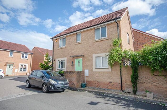 3 Bedroom Detached House For Sale In Lupin Close, Lyde Green, Bristol, BS16