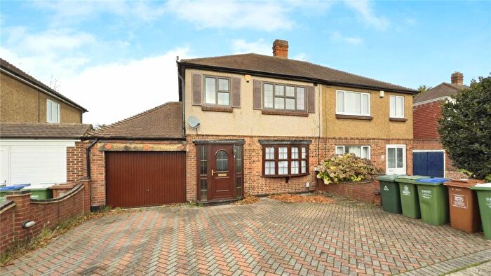 3 Bedroom Semi-Detached House To Rent In Brunswick Road, Bexleyheath, DA6