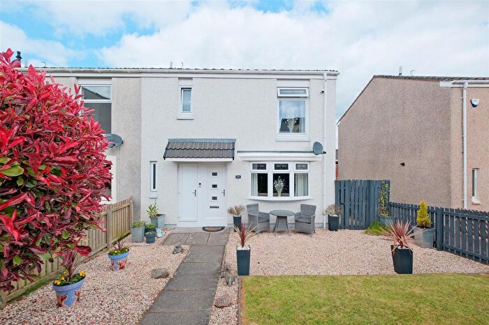 3 Bedroom End Of Terrace House For Sale In Hunters Way, Kirkmuirhill, ML11