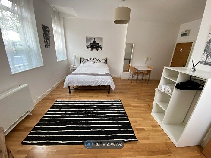 Studio To Rent In Lansdowne Road, Leicester, LE2