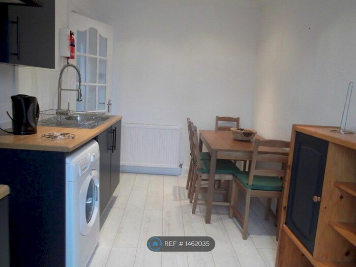 1 Bedroom Flat To Rent In Stafford Street, Aberdeen, AB25