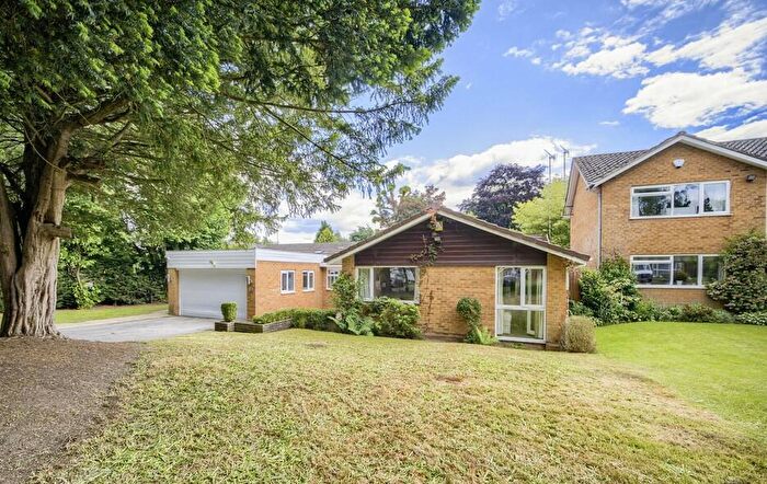 5 Bedroom Detached Bungalow To Rent In Antringham Gardens, Birmingham, B15